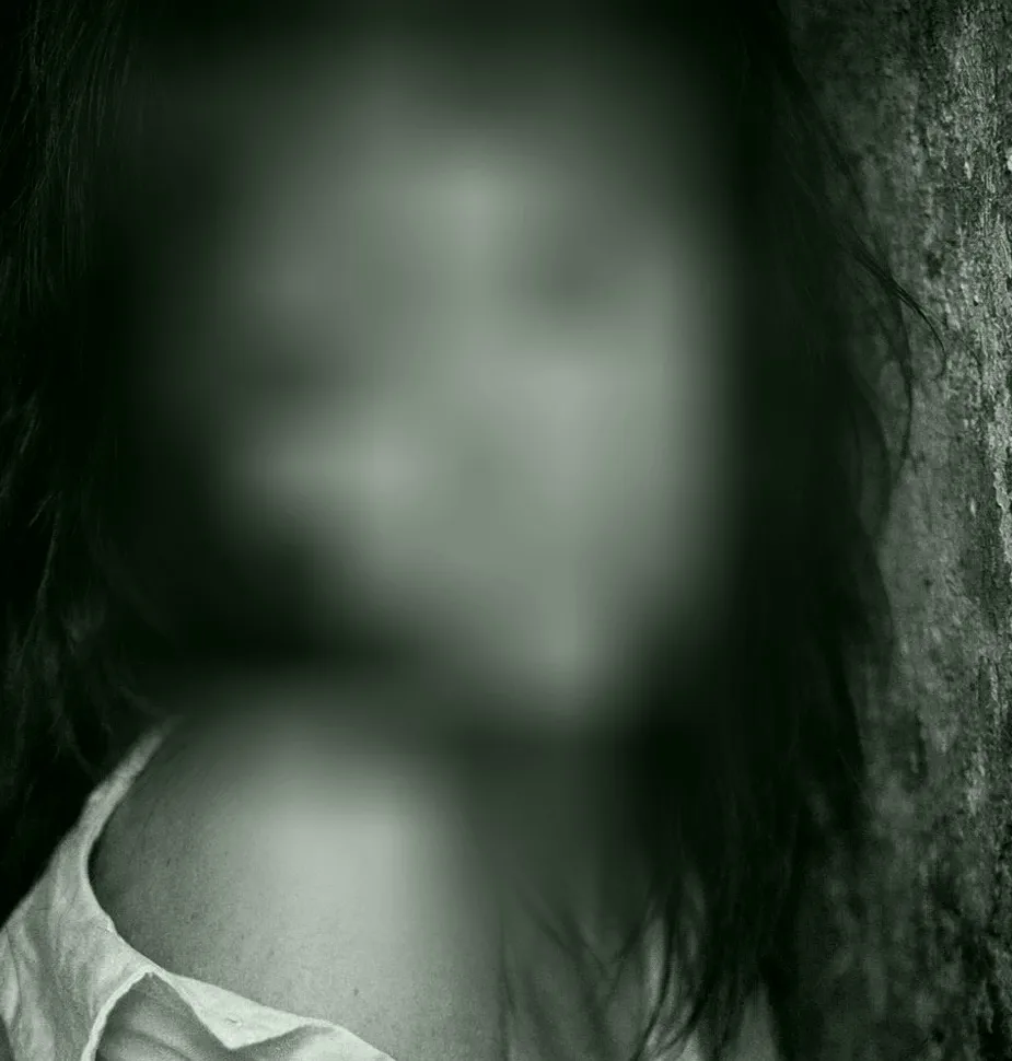 Melanie, 38
