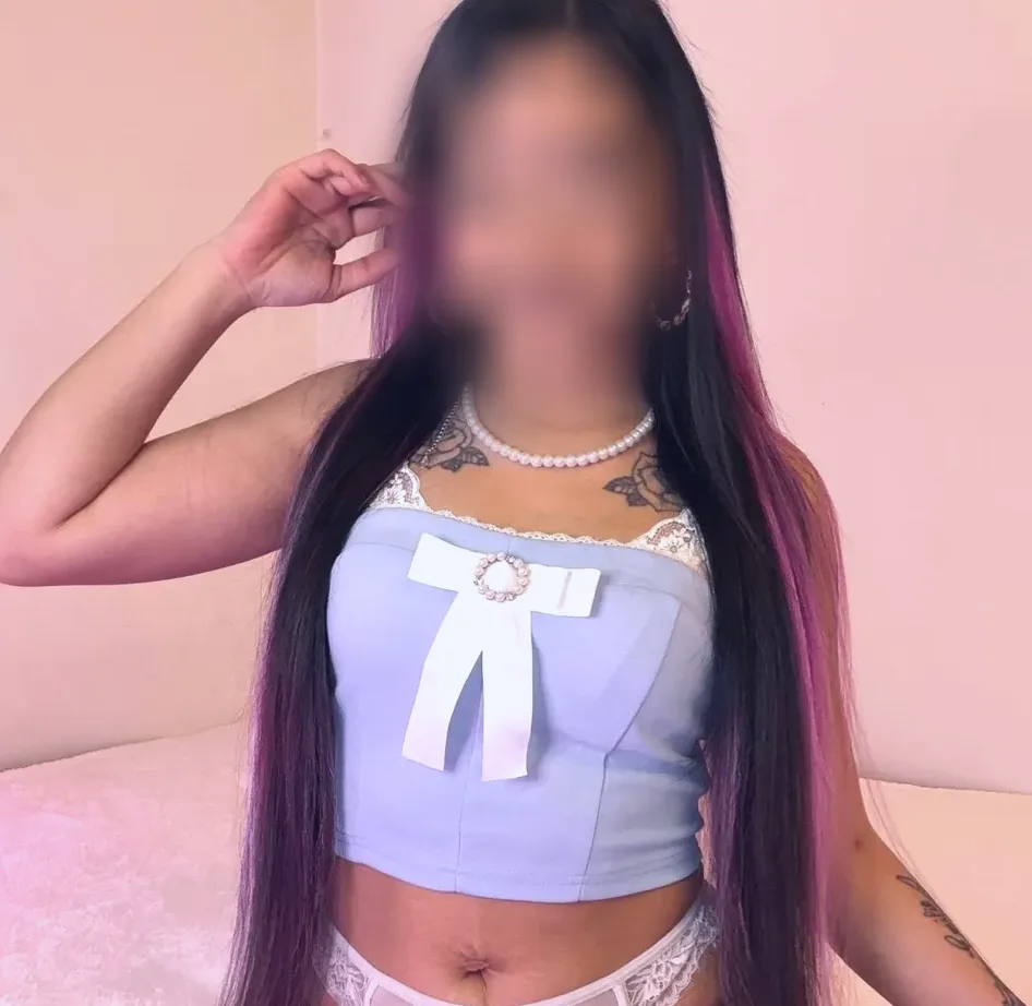 Merve, 28